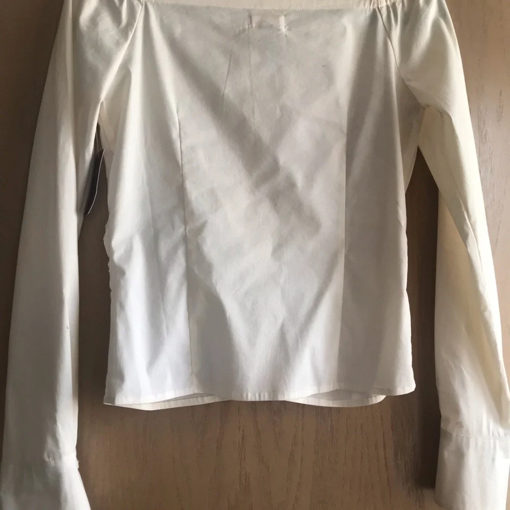 White off the shoulder button up shirt - Picture 6 of 7